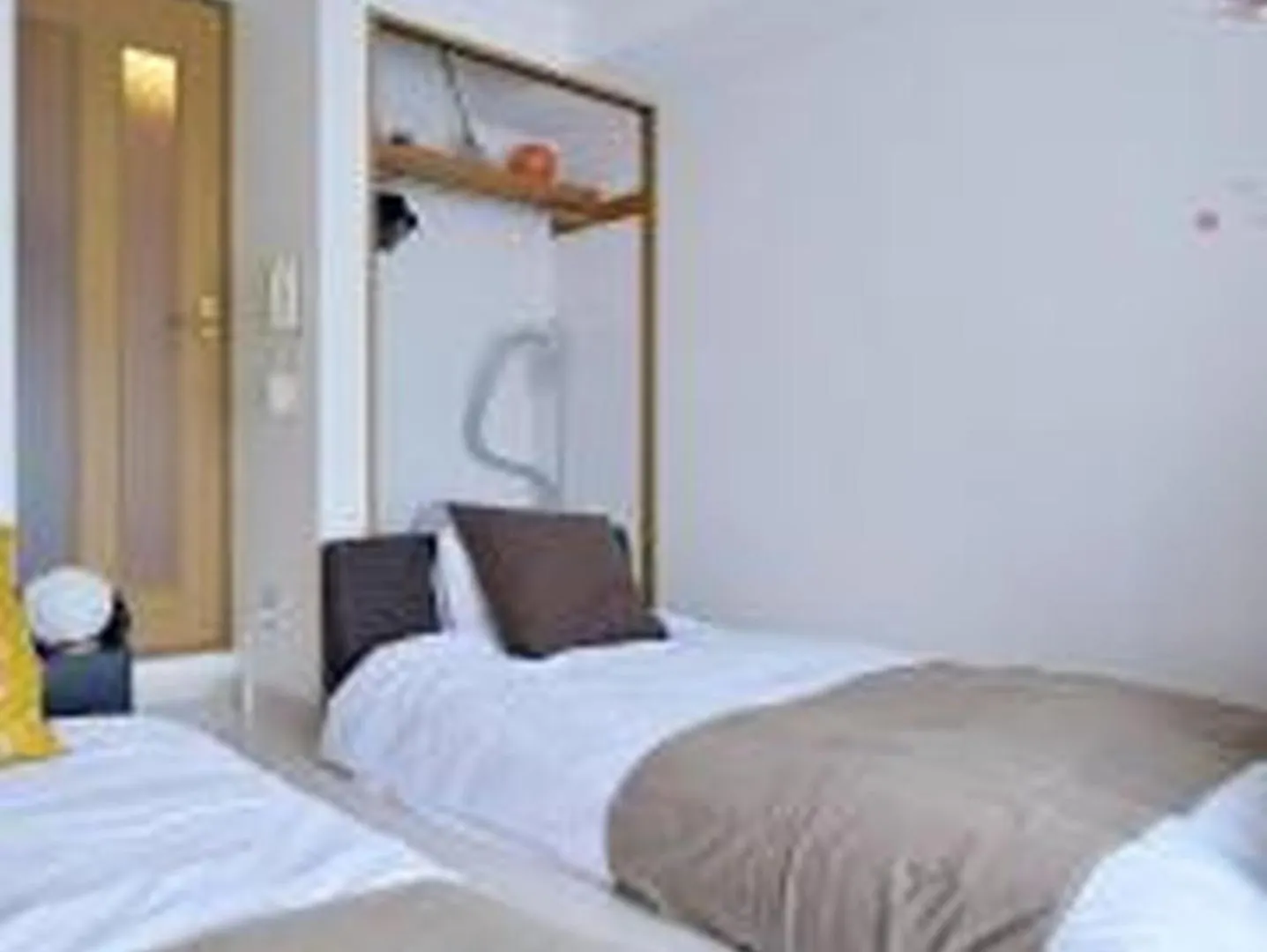 Apartamento コンフィデンスロン905 Osaka